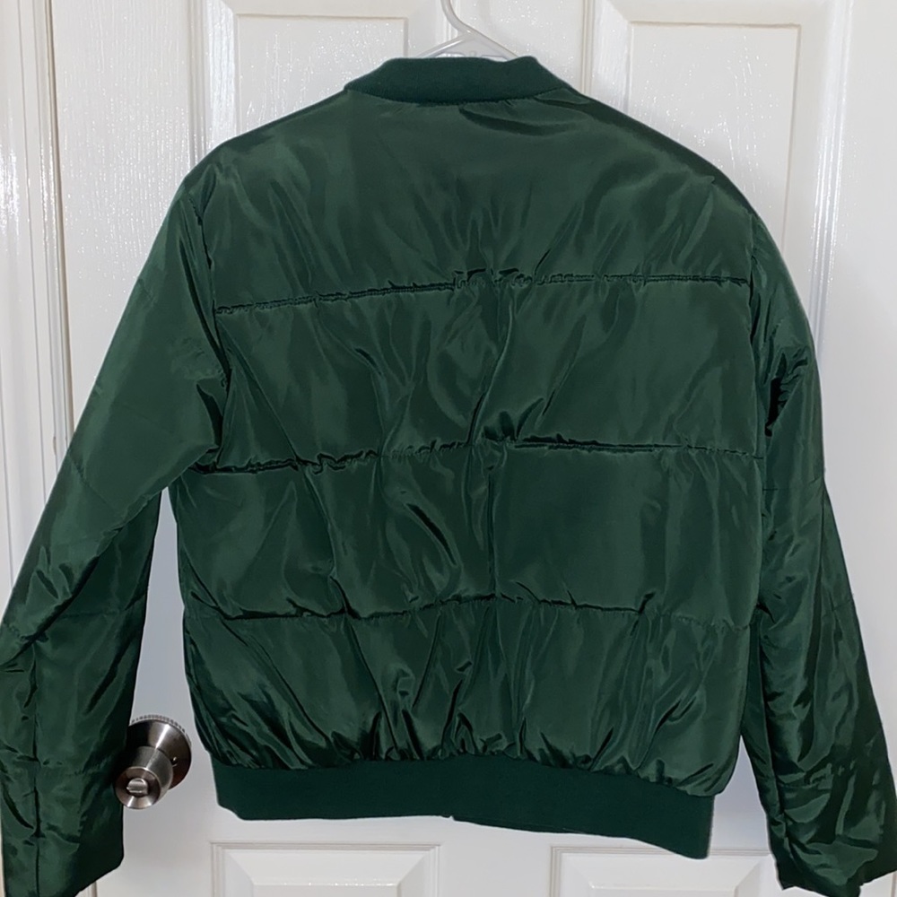 Forever 21 Puffer Jacket - Picture 3 of 3